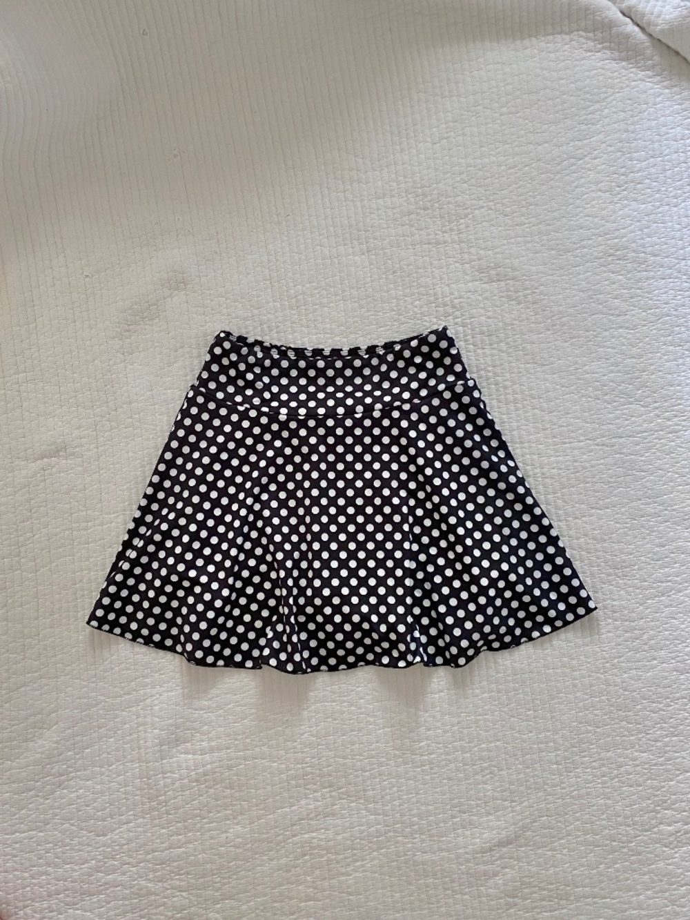 Black navy blue and white polka dot athletic skirt